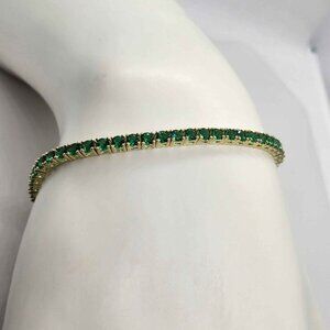 Brand New 925 Sterling Silver Tennis Style Bracelet – Timeless & Elegant